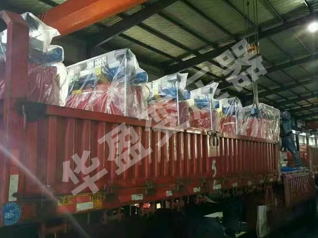 黔东南干式变压器发货现场